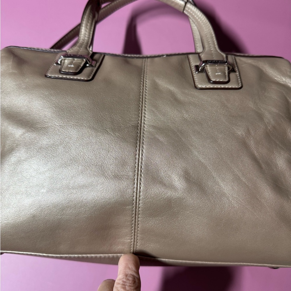 EOC Coach Metallic Beige Leather Satchel - Picture 10 of 13